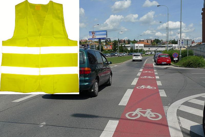 Reflexné vesty vs cyklopruhy - podľa policajtov znižujú nehodovosť výhradne prvé
