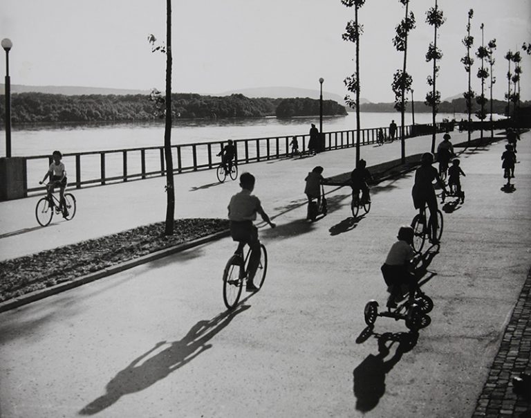 Dunajská promenáda pri PKO začiatkom 60-tych rokov 20. storočia (foto: Karol Kállay)