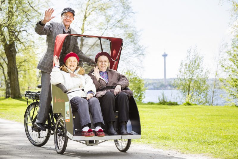 Bicyklovanie neobmedzene vekom Finsko